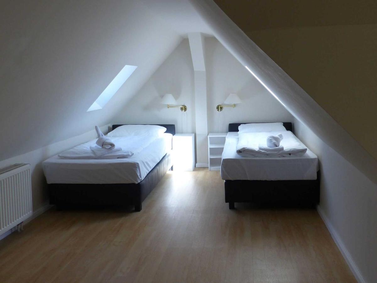 4 Sterne Hotel Hubertusburg Кюлунгсборн Экстерьер фото