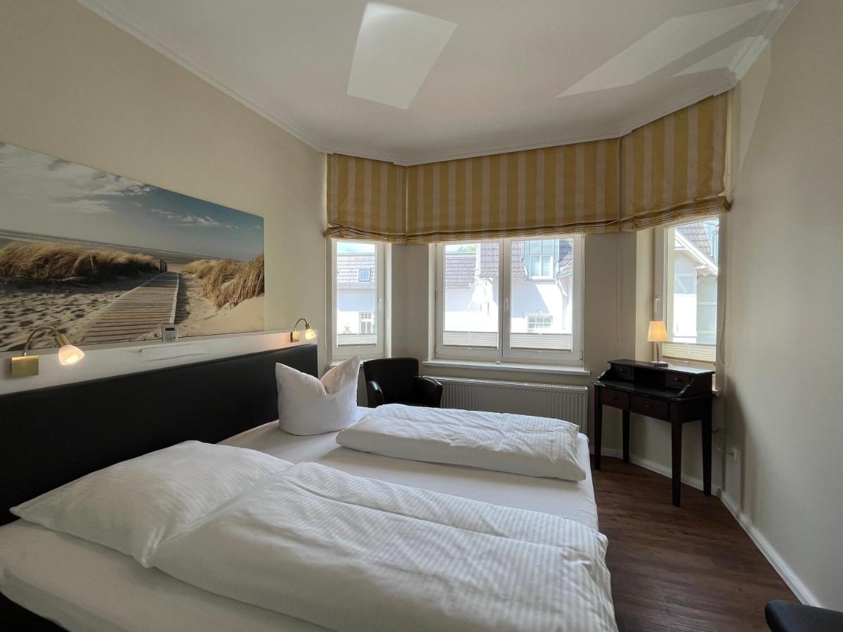 4 Sterne Hotel Hubertusburg Кюлунгсборн Экстерьер фото