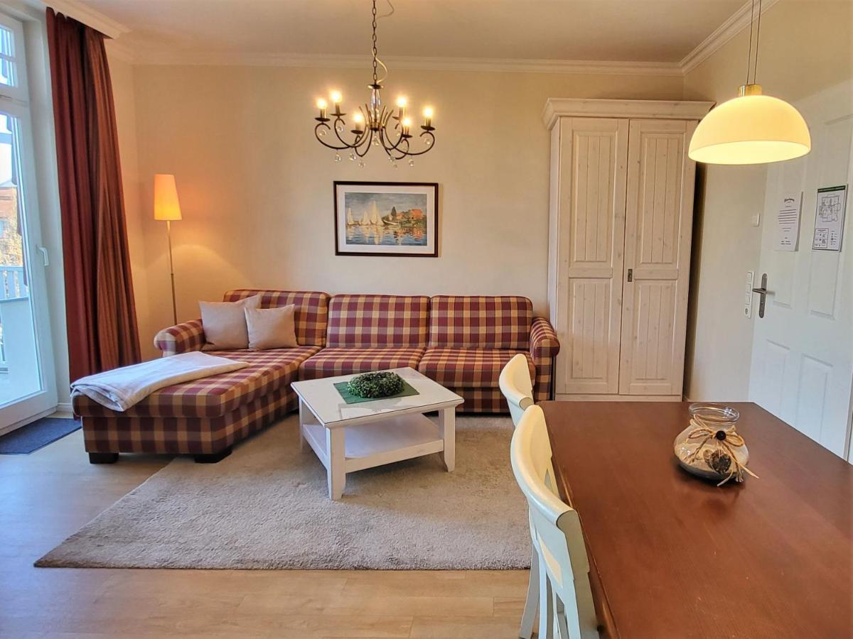 4 Sterne Hotel Hubertusburg Кюлунгсборн Экстерьер фото